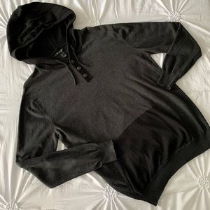 Men’s Forever 21 dark gray & black hooded sweater